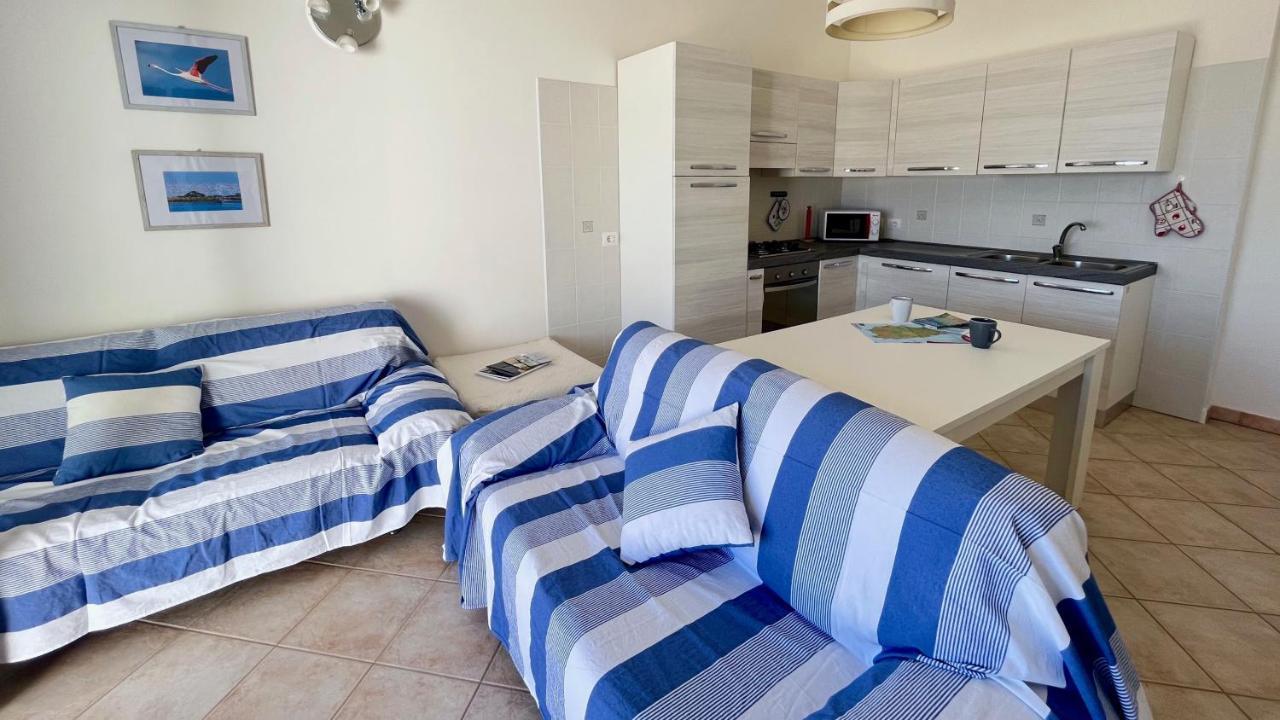 Ferienwohnung Attici Con Terrazzo Vista Mare Calasetta Exterior foto